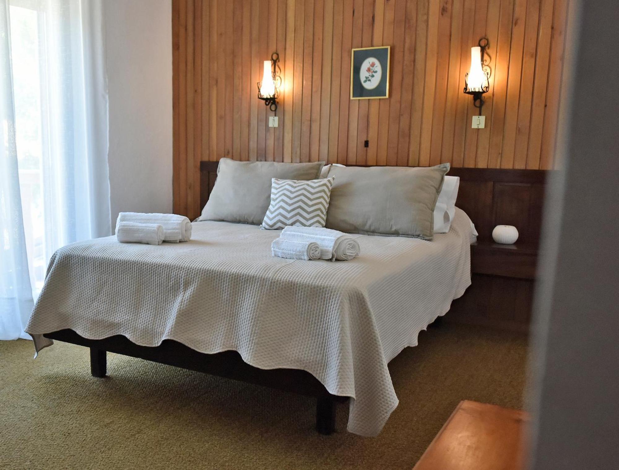 Hosteria Cerro Nevado San Martín de los Andes Екстериор снимка